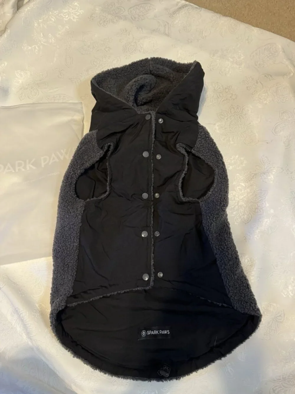 Spark Paws Black Gray Fleece Reversible Dog Hoodie Sweater 2XL Big Dogs NEW